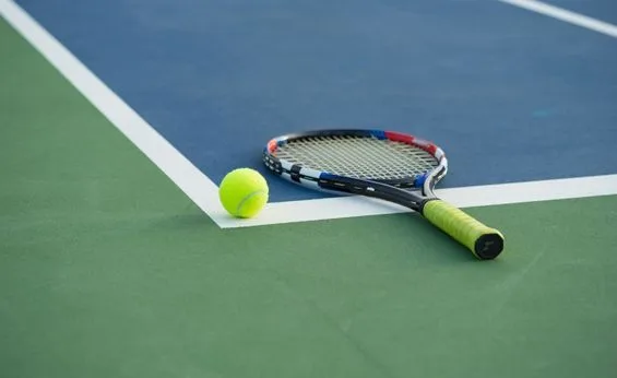 Why Padel Ladder Leagues Are the Fastest Way to Improve Your Game