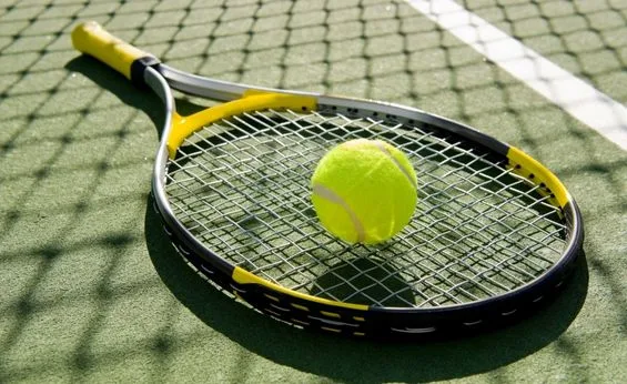 Why Padel Ladder Leagues Are the Fastest Way to Improve Your Game