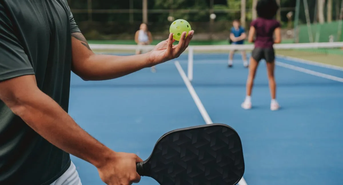 Pickleball Strategy 101: Master Moves to Outsmart Your Opponent